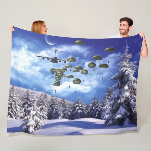PARATROOPER CHRISTMAS FLEECE BLANKET (In Situ)