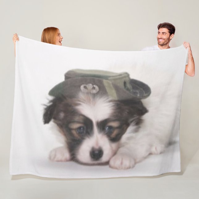 PARATROOPER PUPPY FLEECE BLANKET (In Situ)