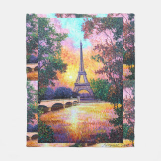 "Paris Dream" Fleece Blanket