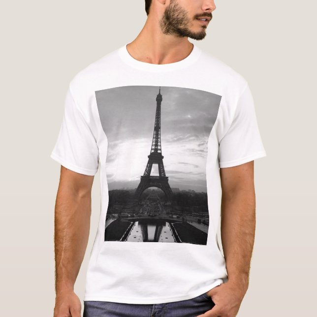 Paris France T-Shirt (Front)