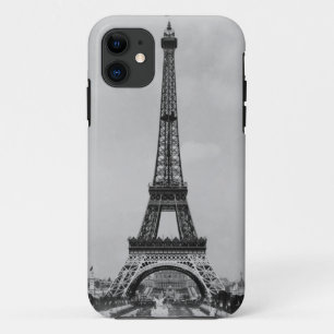 Paris Hull iPhone 11 Case