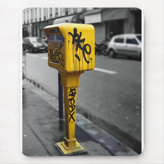 paris postbox mouse mat (Front)