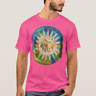 Park Guell Gaudi Barcelona Spain Trencadis Design  T-Shirt