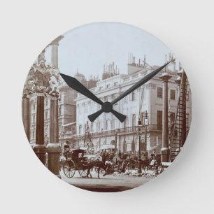 Park Lane being decorated for Queen Victoria's Dia Round Clock