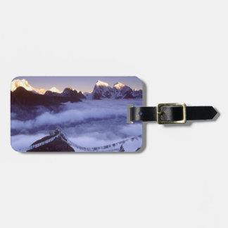 Park Prayer Flags On Everest Nepal Luggage Tag