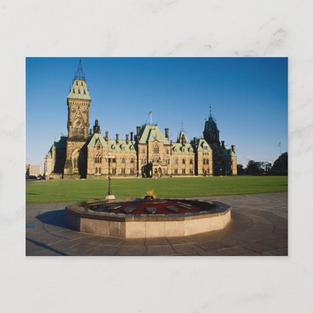 Parliament Buildings, Parliament Hill, Ottawa, Ont Postcard (Front)