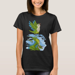 Parrot & Dragon Reflection I Green Monk Parakeet Q T-Shirt