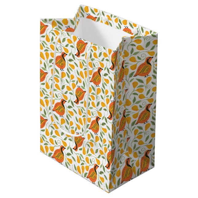 Partridge and pear trees seamless Christmas patter Medium Gift Bag (Front Angled)
