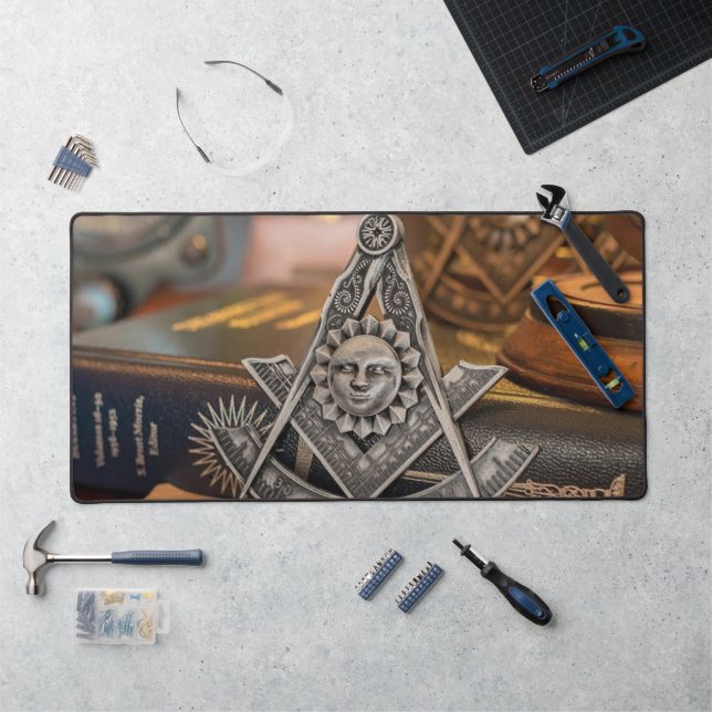 Past Master Desk Mat (Workstation)