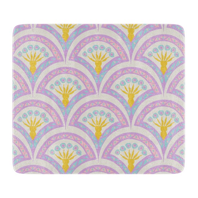 Pastel coloured shell pattern cutting board (Front)