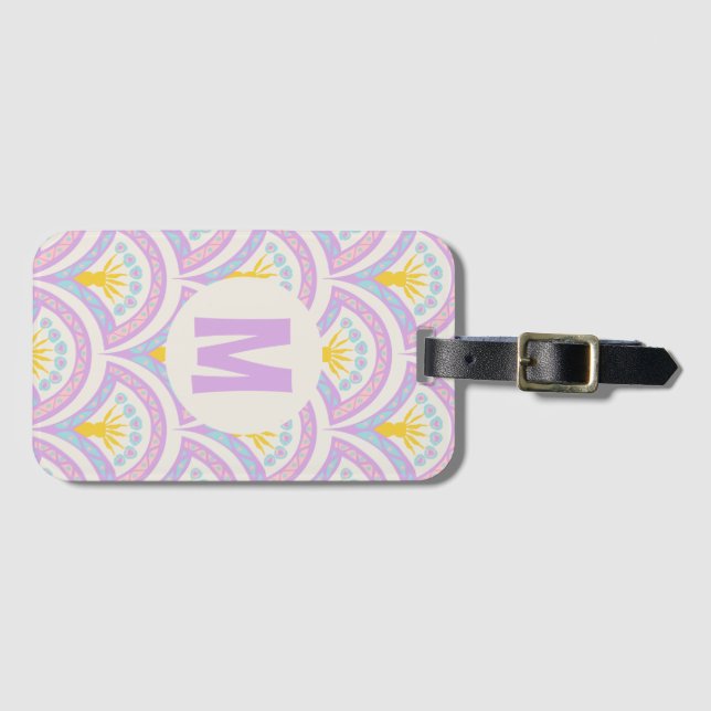 Pastel coloured shell pattern luggage tag (Front Horizontal)