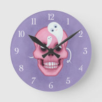 Pastel goth skull spooky cute
