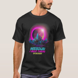 Pastel Goth Vaporwave Total Solar Eclipse 2024 Mis T-Shirt