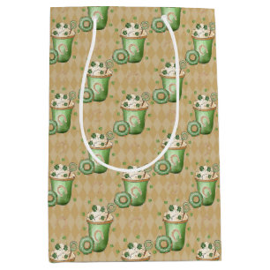 PASTEL GREEN & CREAM IRISH BEVERAGES MEDIUM GIFT BAG