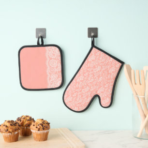 PASTEL PEACH WITH WHITE TINY BRANCHES & LACE LOOK OVEN MITT & POT HOLDER SET
