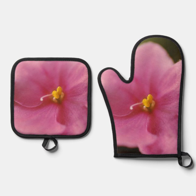 Pastel Pink African Violet (Saintpaulia) Flower Oven Mitt & Pot Holder Set (Front)