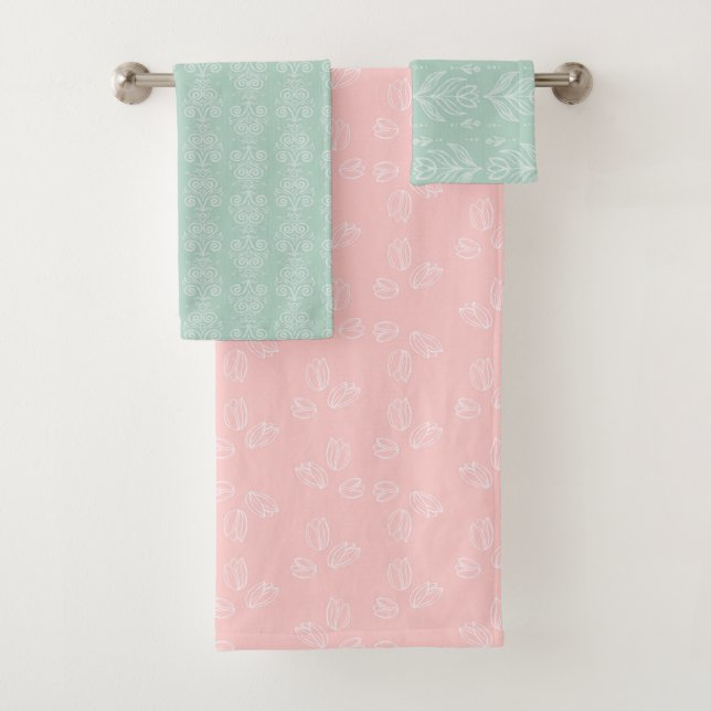 Pastel pink and mint green floral towel set (Insitu)