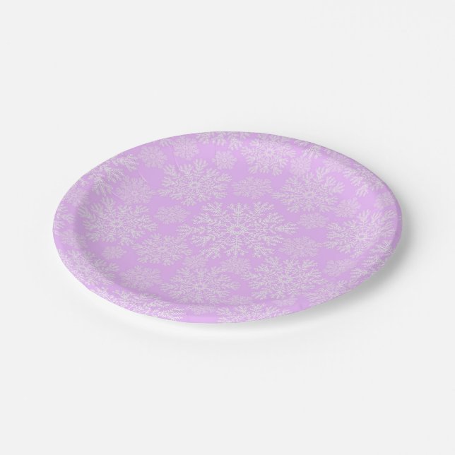 Pastel Pink And White Christmas Snowflakes Pattern Paper Plate (Angled)