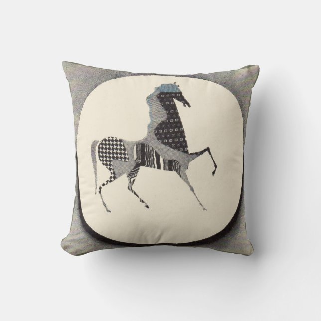  patchwork horse print cushion (Front)