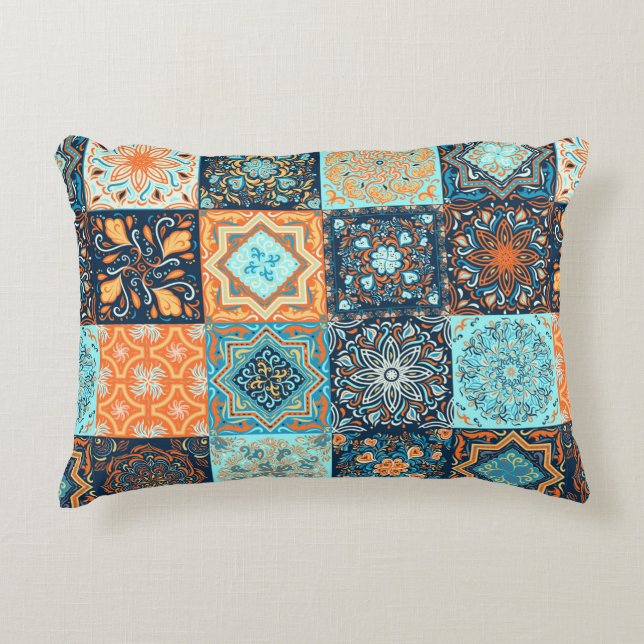 Patchwork Style. Seamless Pattern of 16 decorative Cushion (Front)