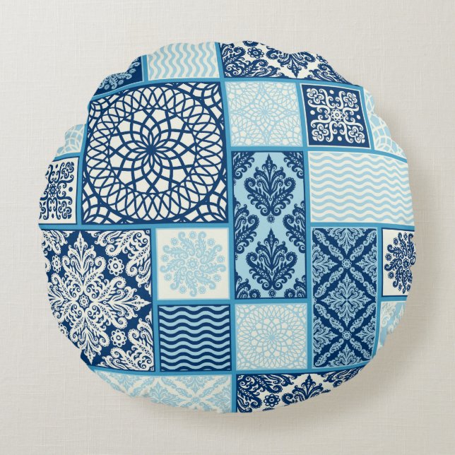Patchwork tiles, seamless background. round cushion (Front)