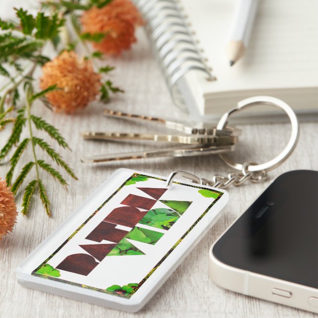 Patria y Vida White Wood Green Key Ring (Front Right)