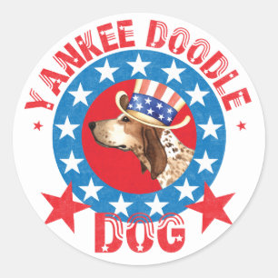 Patriotic American English Coonhound Classic Round Sticker