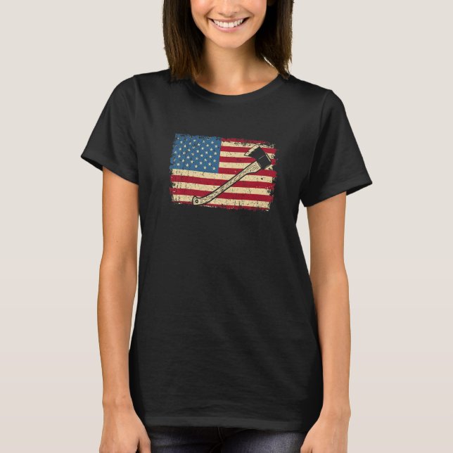 Patriotic Axe Throwing Lumberer USA Flag Hatchet T T-Shirt (Front)