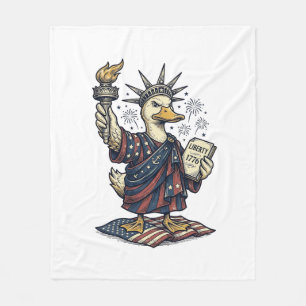 Patriotic Duck 4th of July Vintage T-Shirt Design_ Fleece Blanket