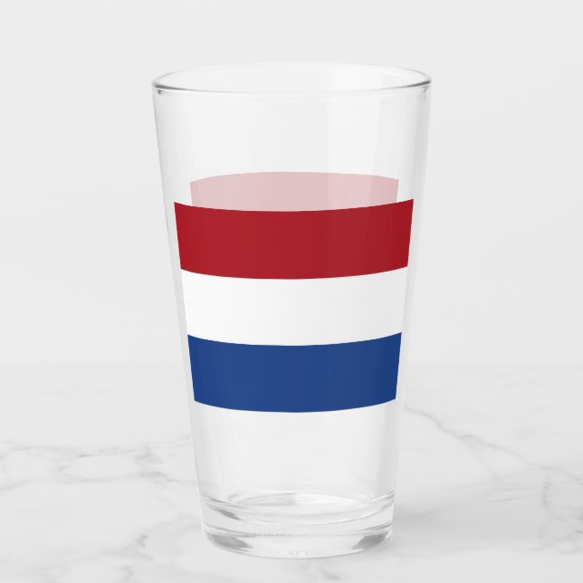 Patriotic glass cup with flag of Netherlands (Front)