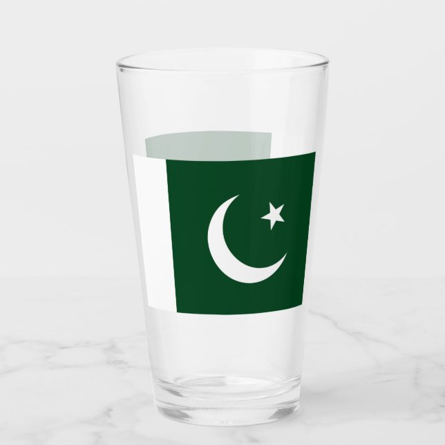 Patriotic glass cup with flag of Pakistan (Front)