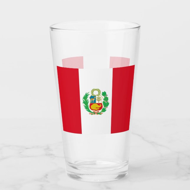 Patriotic glass cup with flag of Peru (Front)