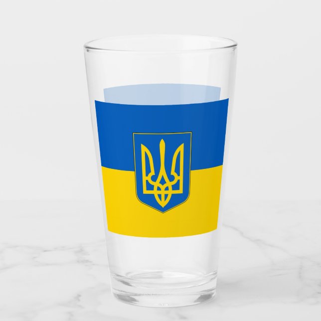 Patriotic glass cup with flag of Ukraine (Front)