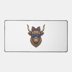 Patriotic Highland Cow Vintage Engraving Design_1 Desk Mat