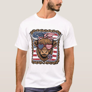 Patriotic Highland Cow Vintage Engraving Design (2 T-Shirt