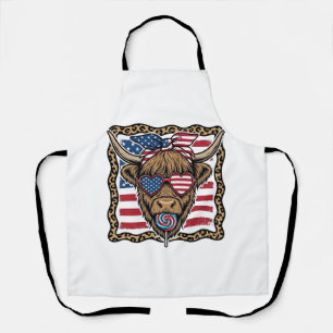 Patriotic Highland Cow Vintage Flag Graphic_1 Apron