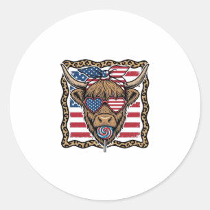 Patriotic Highland Cow Vintage Flag Graphic_1 Classic Round Sticker