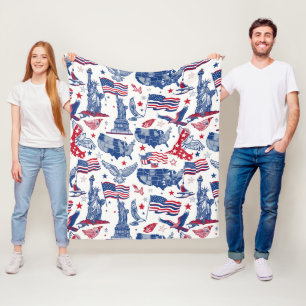 Patriotic Icons Pattern – Statue of Liberty, Flag Fleece Blanket