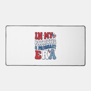Patriotic Pregnant Era Vintage Pregnancy Shirt_1 Desk Mat