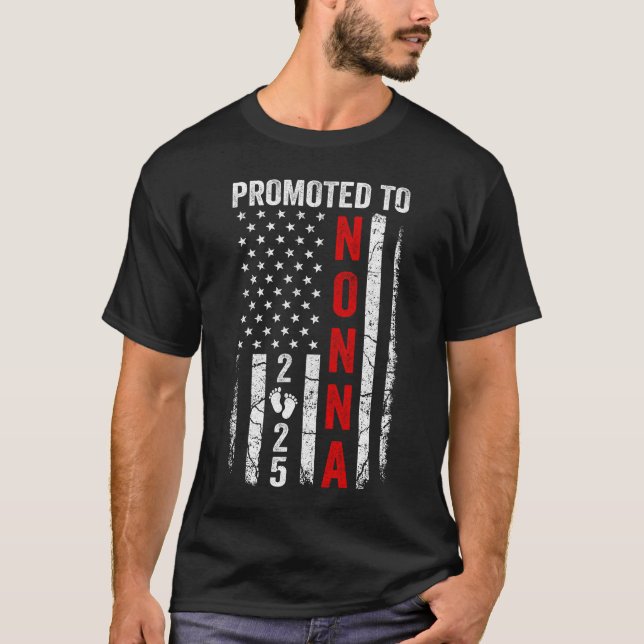 Patriotic Promoted To Nonna 2025 First Time New No T-Shirt (Front)
