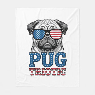 Patriotic Pug Vintage Engraving Shirt Design_1 Fleece Blanket