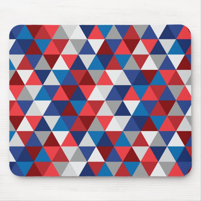 PATRIOTIC RED WHITE BLUE TRIANGLE PATTERN MOUSE MAT (Front)