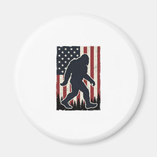 Patriotic Wilderness Creature Vintage Flag Vector Magnet