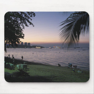 Pattaya Beach Sunset ... Chonburi, Thailand Mouse Mat
