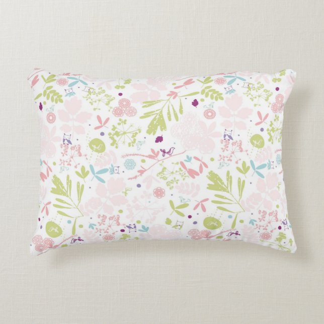 pattern displaying floral decorative cushion (Front)