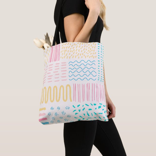 Pattern lines tote bag (Close Up)