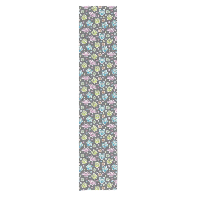 pattern of cartoon owls short table runner (Front)