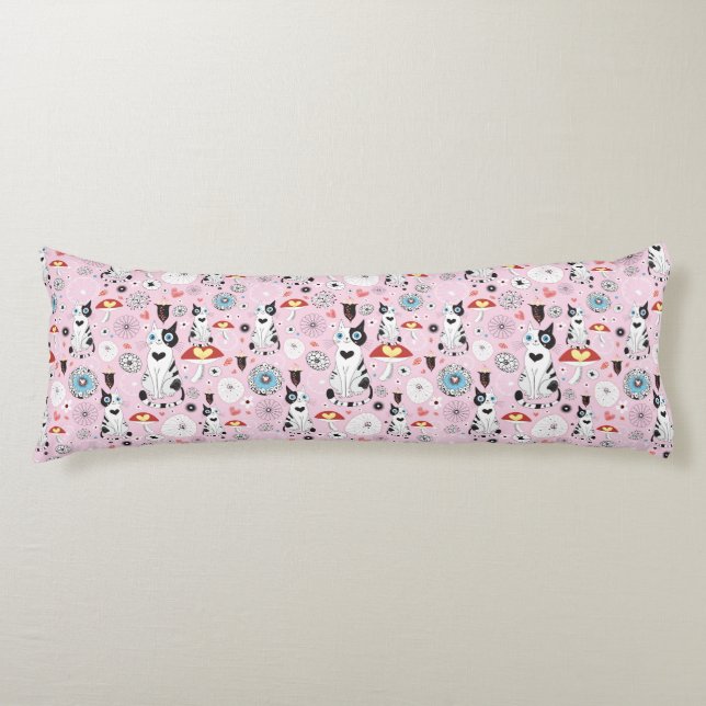 pattern of cats and flowers body cushion (Front)