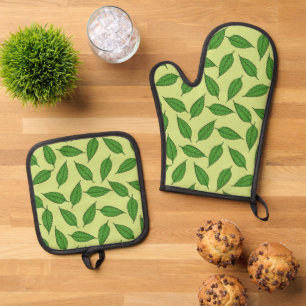 Pattern Of Leaves, Leaf Pattern, Spring Leaves Oven Mitt & Pot Holder Set
