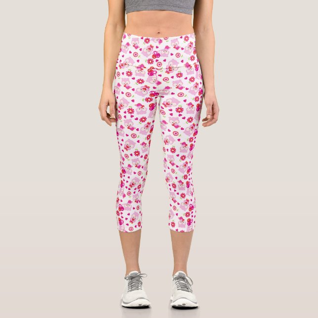 Pattern Of Owls, Cute Owls, Pink Owls, Hearts Capri Leggings (Front)